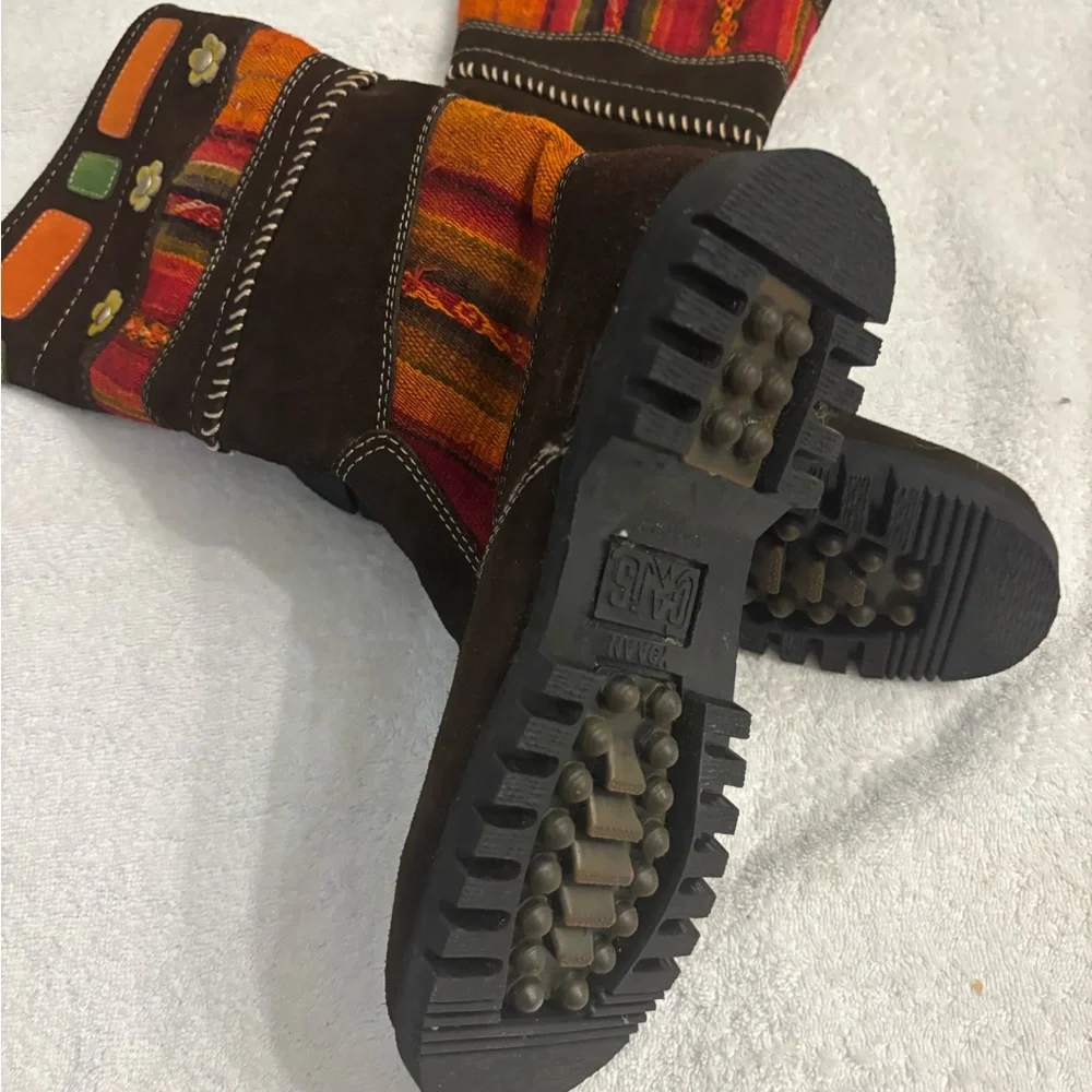 Suede Boho Hippie Southwestern Cottagecore Festive Boots Size 6